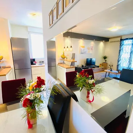 Lucija Apartman