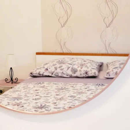 Apartman Lucija *