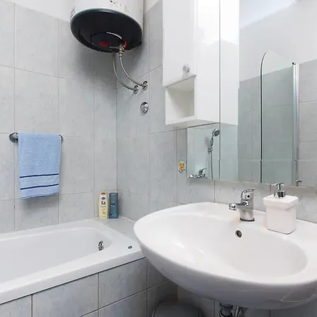 Lucija Apartman